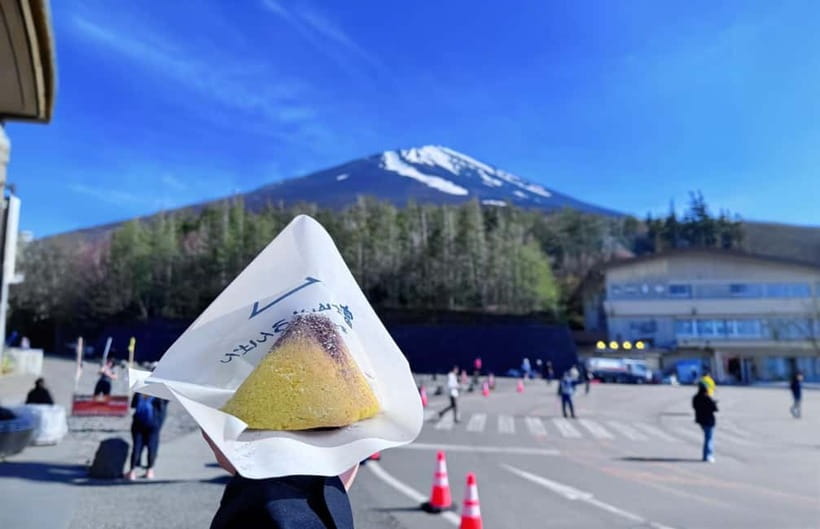 Tokyo Summer: Mt Fuji 5th Station& Kawaguchiko Lavender Trip - Lawson in Kawaguchi, Japan’s famous convenience-store view