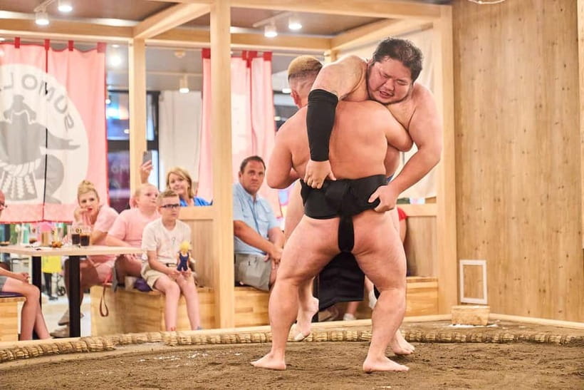 Tokyo Sumo Experience: Chanko & Mochi with a Former Pro - Your turn on the sumo ring