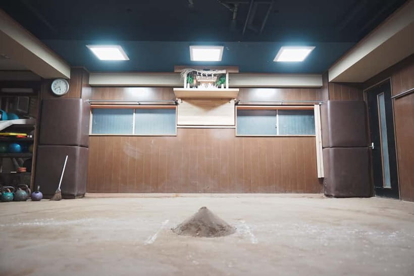 Tokyo: Sumo Keiko Training Tour with Audio Guide & Photo - Why the Ryogoku location adds value
