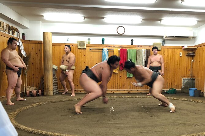 Tokyo Sumo Morning Training/ Sumo Practice with Wrestlers - Reading the action in the ring