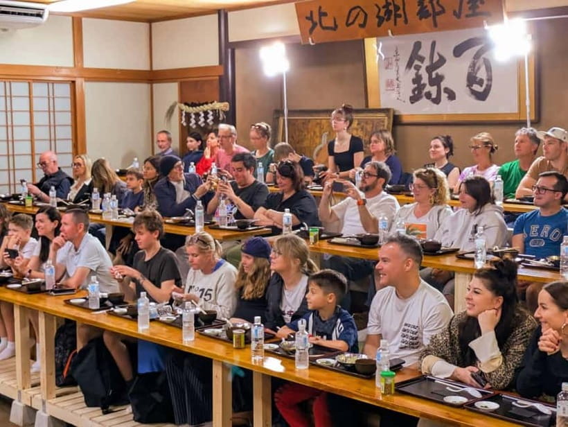 Tokyo: Sumo Show and Dining Experience - Key points at a glance