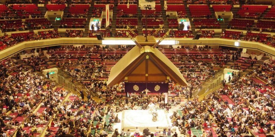 Tokyo: Sumo Tournament Tour with Chair Seat Tickets - Who should book this sumo experience?