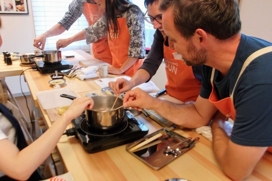 Tokyo: Sushi Making Class - English instruction is practical and patient