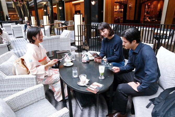 Tokyo Sushi Tour: Explore Sushi Tradition and Dining Etiquette - Why this Tokyo sushi experience works