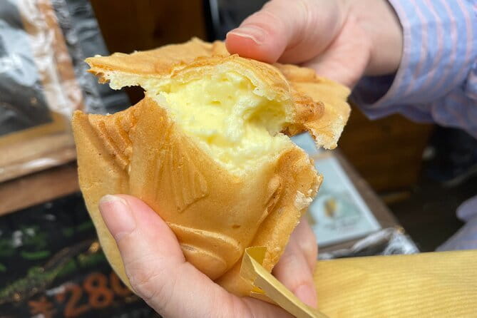 Tokyo Sweets Tour: Hidden Gems & Matcha at an Old Tea House - Japanese-style donuts and fresh bakery flavors