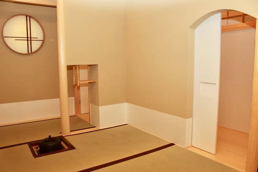 Tokyo: Tea Ceremony in Shibuya Tokyo - Tasting Japanese sweets before the matcha
