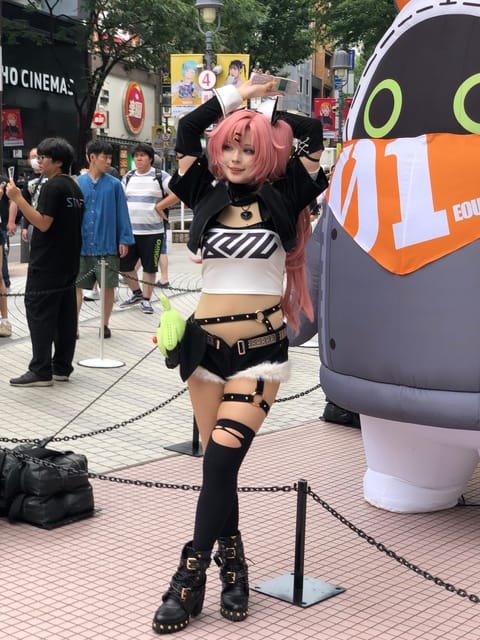 Tokyo Tour in Spanish (Shibuya - Harajuku - Shinjuku) - A full day through Tokyo’s modern center