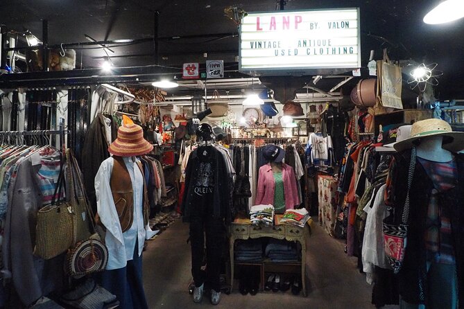 Tokyo Vintage Shopping and Local Food Experience in Shimokitazawa - From clothing racks to local dinner at 6pm