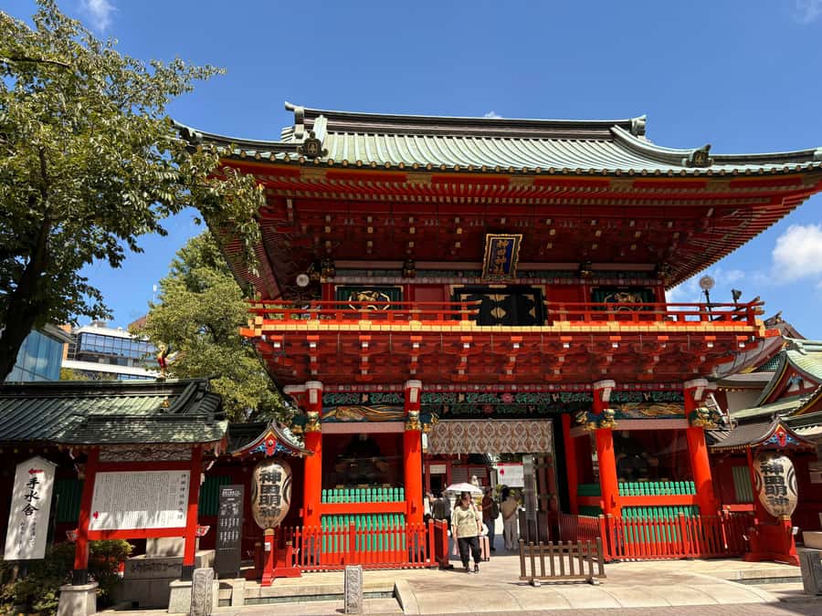 Tokyo: Visit 5 Shrines & Collect Goshuin on Private Tour - Zojoji Temple with Tokyo Tower nearby