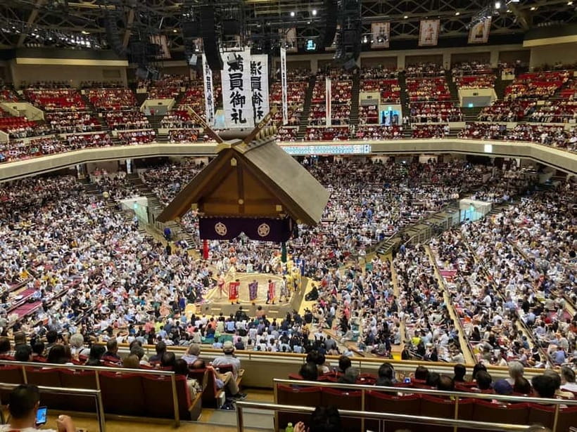 Tokyo: Watching Sumo and Ryogoku Area Walking Tour - Entering Ryogoku Kokugikan for the live match