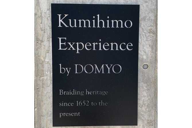 Traditional Japanese Kumihimo Artform Experience - Seeing the tools and the working method