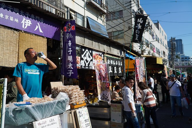 Tsukiji Fish Market Small-Group Food Walking Tour - What the small group changes