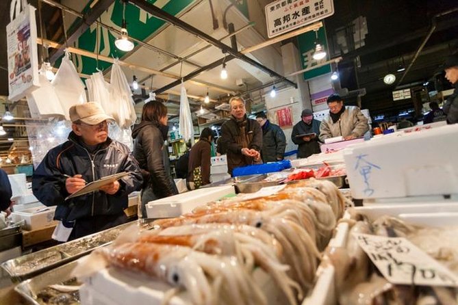 Tsukiji Food and Toyosu Market with Government-Licensed Guide - Key points to know before booking