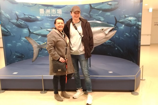 Tsukiji Food and Toyosu Market with Government-Licensed Guide - Crossing Tokyo by public transport