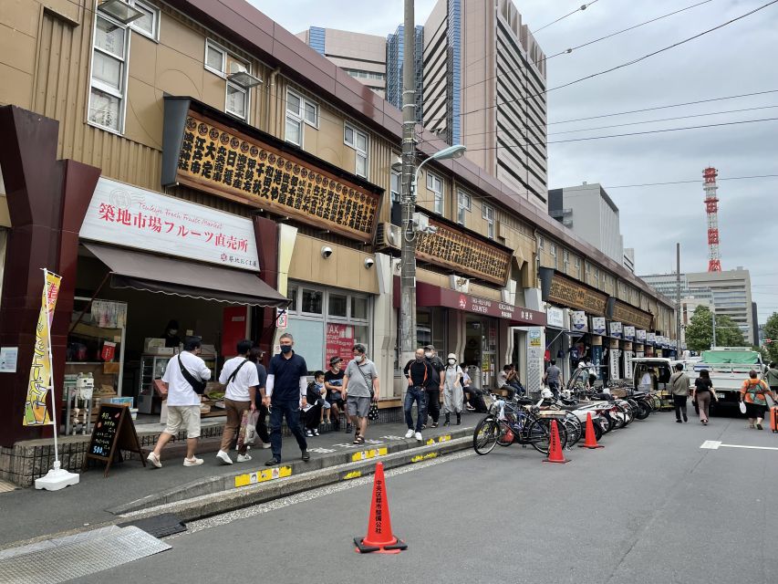 Tsukiji: Outer Market Walking Tour & Sake Tasting Experience - Why this Tsukiji afternoon works so well