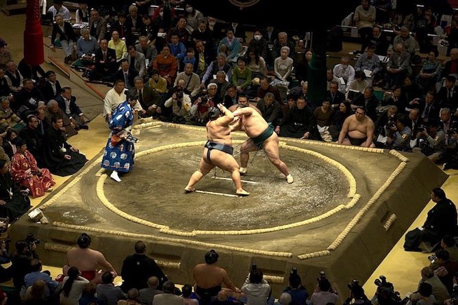 Ultimate Sumo Tournament: Tokyo, Osaka, Nagoya, Fukuoka - What the four-hour schedule feels like