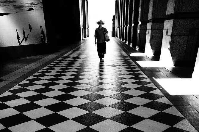 Urban Geometry with Laurence Bouchard - Who will enjoy this Tokyo photography workshop