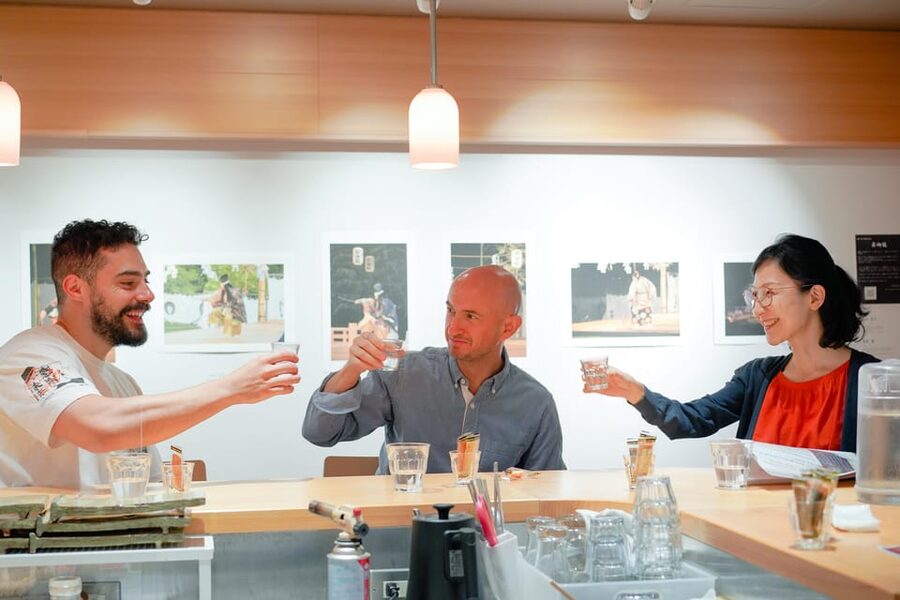 Wagyu Beef & Sake Pairing Foodie Tour in Tokyo - Walking through Ginza beyond the luxury stores