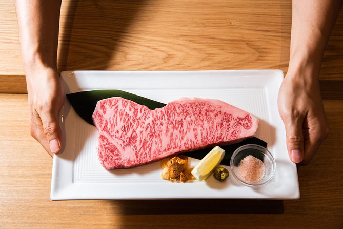 Wagyu & Sake Pairing in Shinjuku – Steak, Shabu-Shabu & More - The aperitif sets the tone