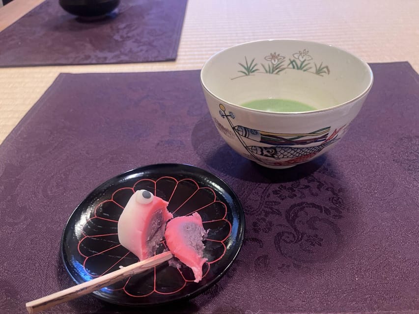 Walking Tour: Yanaka,Nezu& Sendagi: Tea Ceremony & Old Tokyo - Sendagi, temples, and a slower pace