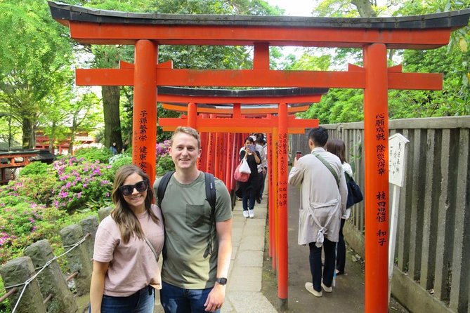 Yanaka Historical Walking Tour in Tokyo's Old Town - A creative pause at Cafe Neko-e-mon