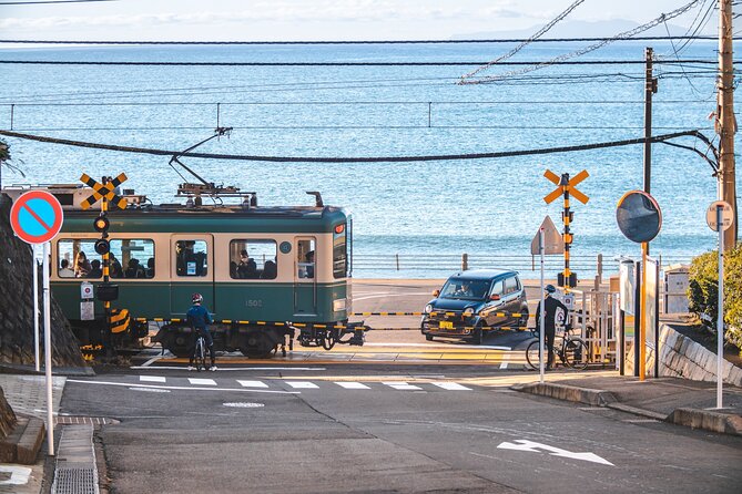 Yokohama/Kamakura Private Tour by Car- English speaking Driver - Yokohama Chinatown: food, gates, and a compact city stop