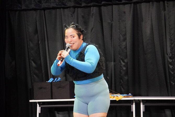 Yoshimoto Comedy Night OWARAI - The performers are part of the gamble