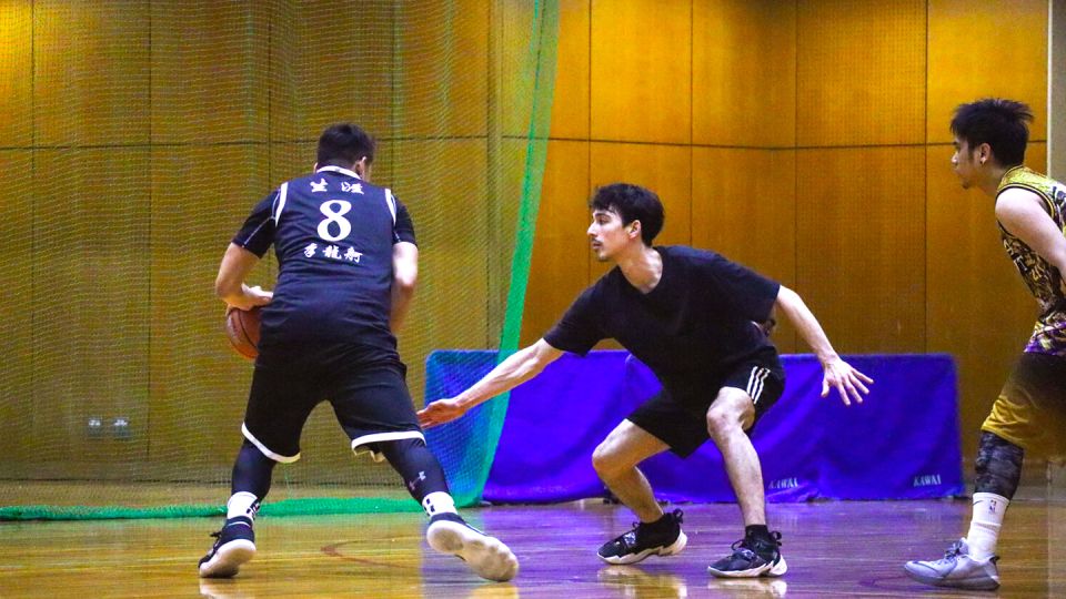 Basketball in Osaka With Local Players! - What to Expect During Sessions