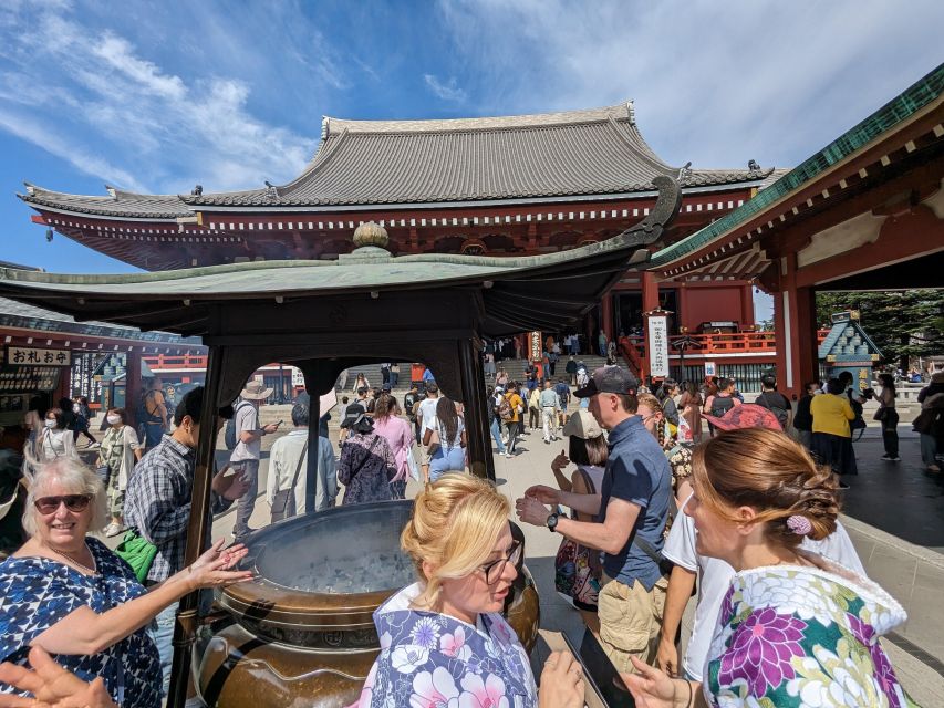 Best Walks Tokyo: Shinjuku, Harajuku and Asakusa - Tour Highlights