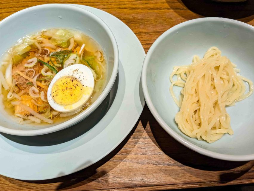 Breakfast Ramen Tour in Shinjuku, Tokyo - Experiencing Breakfast Ramen