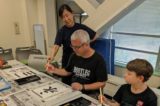 Calligraphy Class, Give the Gift of Professional Work. Ginza Area - Calligraphy Product by Professional Writer