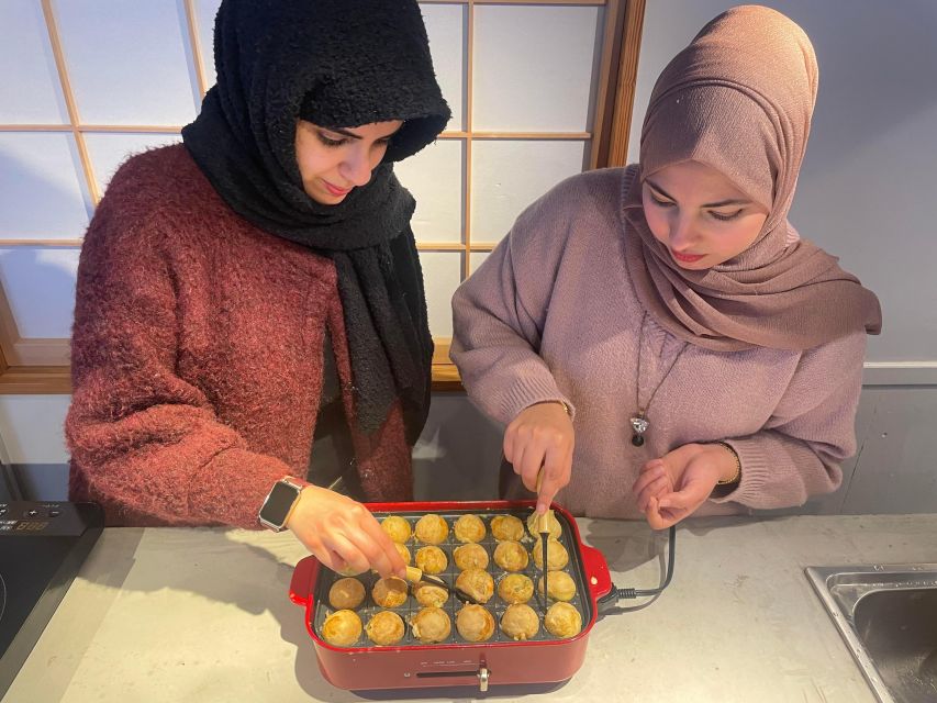 【Halal & Muslim-Friendly】Takoyaki Making Experience - Group Size and Instructor