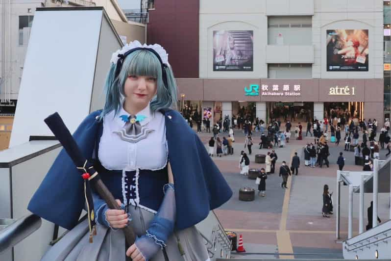 Expert Anime Guide in Akihabara With a Maid Witch - Highlights