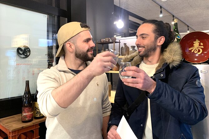 Guided Sake Tasting in Tsukiji - Alcoholic Beverages Included