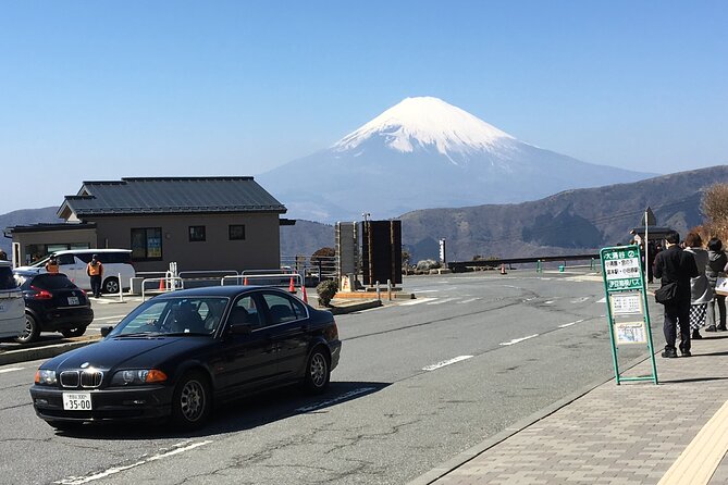 Hakone One Day Tour - Start Time and Operator Information