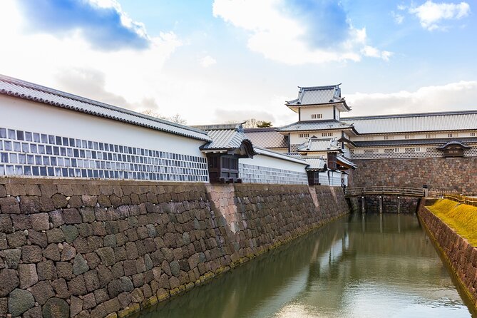 Half Day Private Tour With Photoshoot by Photographer in Kanazawa - Reservation Process