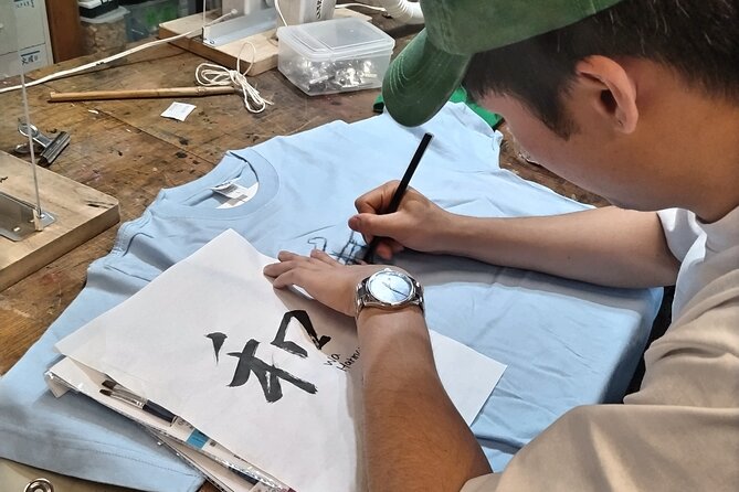 Handwriting Kanji With Ink on T-Shirt Private Art Class in Tokyo - Customize Your Own Unique T-shirt