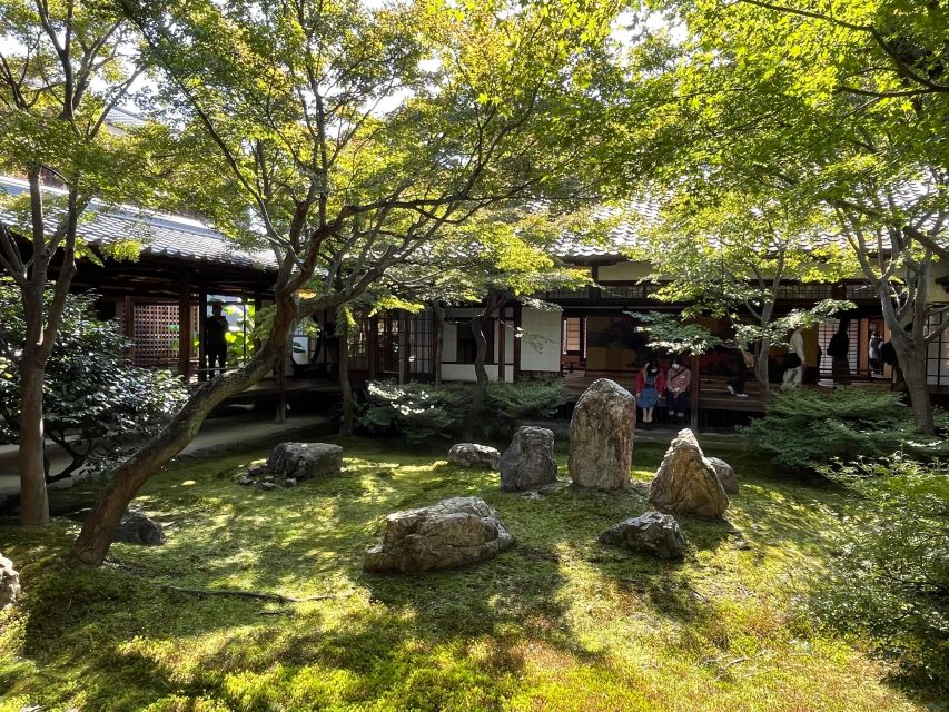 Kiyomizu Temple and Backstreet of Gion Half Day Private Tour - Booking Information