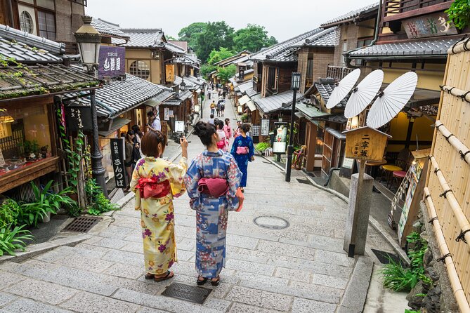 Kyoto Kimono Experience 6 Hrs Tour With Licensed Guide - Small-Group Experience Highlights