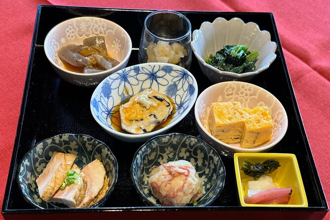 Lets Lunch / YANAKA MADAME HOME / Local Dish & Rice Ball Making. - Activity Highlights