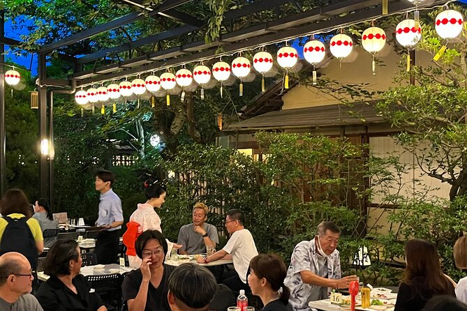 Maiko/Geisha Beer Garden & Local Sake Stand Private Tour in Kyoto - Meeting Point and Start Time