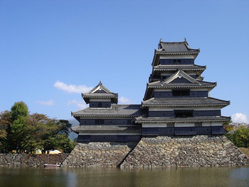 Matsumoto Castle Audio Guide: Japan's National Treasure - Audio Guide Highlights