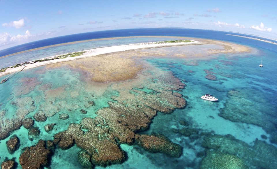 Naha, Okinawa: Keramas Island Snorkeling Day Trip With Lunch - Experience Highlights