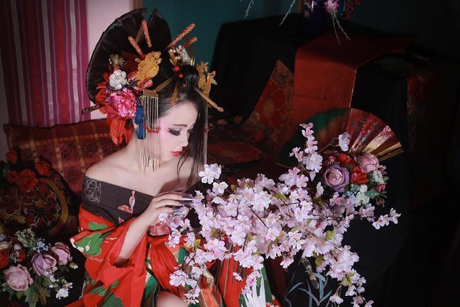 Oiran Private Experience and Photoshoot in Niigata - Start Time and Opening Hours