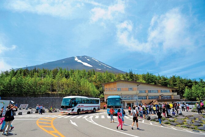 Private Customizable Tour in Mount Fuji - Pickup Information