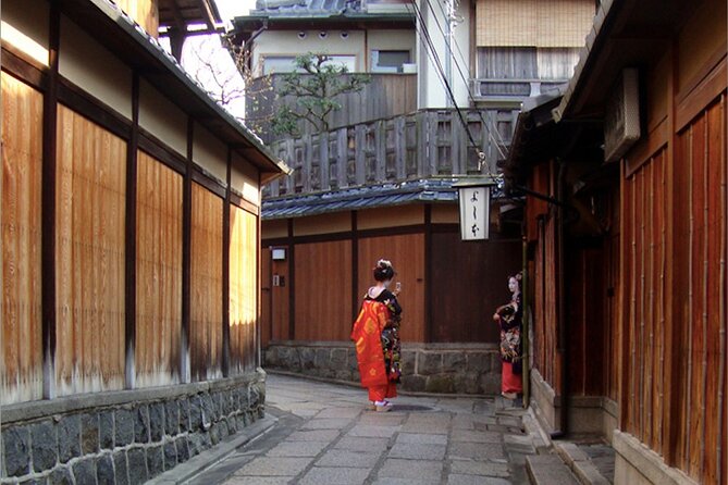 Private Kyoto Geisha Districts Walking Tour - Inclusions and Exclusions