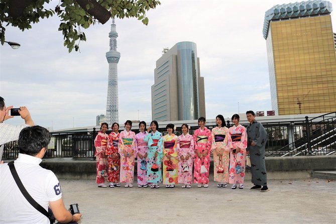 Ride a Rickshaw Wearing a Kimono in Asakusa! Enjoy Authentic Traditional Culture! - Visitor Reviews and Feedback