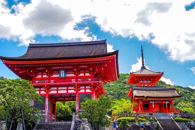 The Beauty of Kyoto - Historical Walking Tour of Higashiyama Area - What to Bring