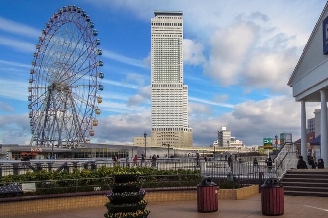 Wakayama Castle and Kuroshio Market 1 Day Tour - Kuroshio Market Exploration