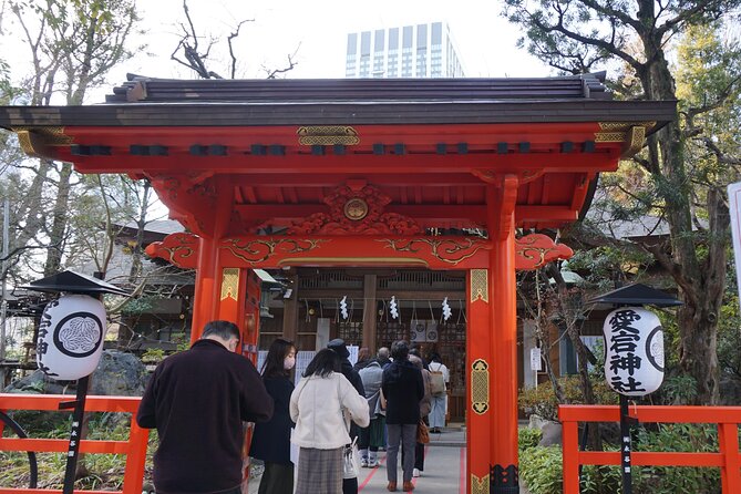 2 Hour Top 3 Hidden Tokyo Tower Photo Spots and Local Shrine Tour - Booking Policies